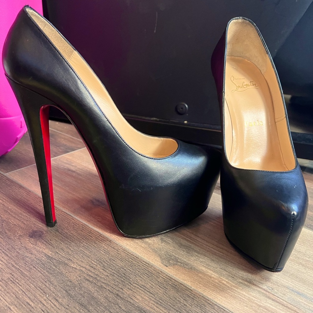 Christian Louboutin Heels Size 37